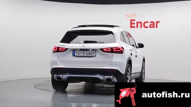 Mercedes-Benz GLA-Class GLA - Class H247 2021 года - вид 4