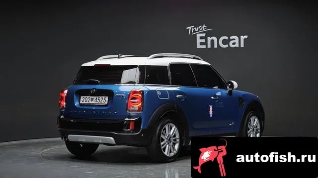 Mini Countryman Cooper D Country Man 2018 года - вид 2