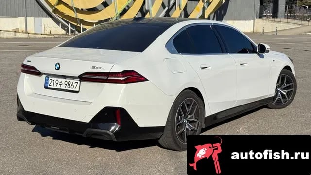 BMW 5-Series 5 Series (G60) 2024 года - похожие автомобили