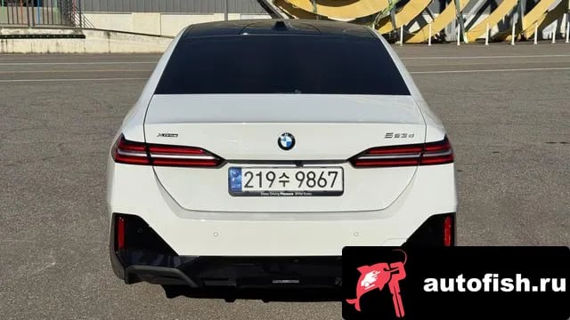 BMW 5-Series 5 Series (G60) 2024 года - вид 4