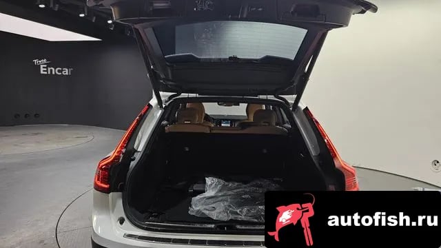 Volvo V90 V90 Cross-Country 2024 года - похожие автомобили