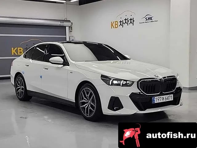 BMW 5-Series 5 Series (G60) 2024 года - вид 4