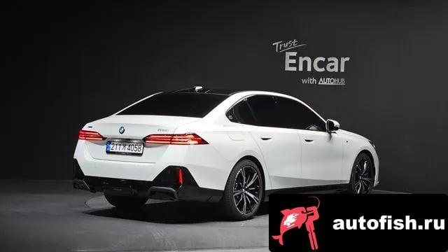BMW 5-Series 5 Series (G60) 2025 года - вид 2