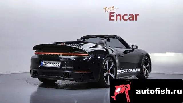 Porsche 911 911 (992) 2020 года - вид 2