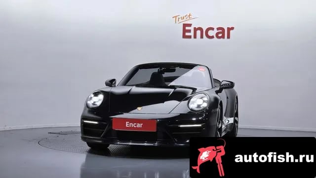 Porsche 911 911 (992) 2020 года - вид 3