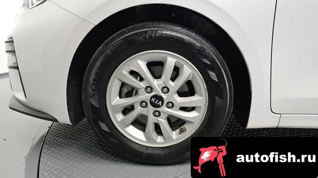 Kia K3 Come New K3 2019 года - вид 5