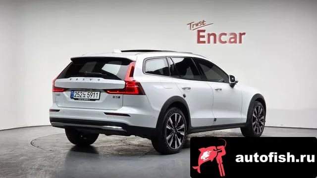 Volvo V60 V60 Cross-country 2nd Generation 2022 года - вид 1