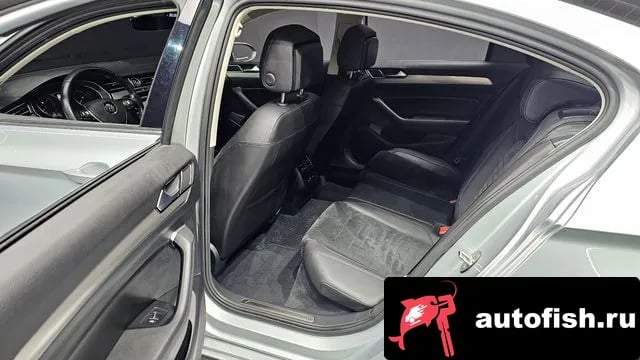 Volkswagen Passat Passat GT (B8) 2018 года - похожие автомобили