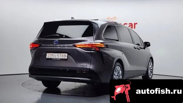 Toyota Sienna Siena 4th Generation 2023 года - вид 2