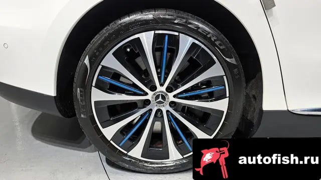 Mercedes-Benz EQE EQE V295 2022 года - вид 5