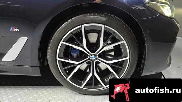 BMW 5-Series 5 Series (G30) 2021 года - вид 5