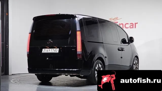 Hyundai Staria Staria 2022 года - вид 2