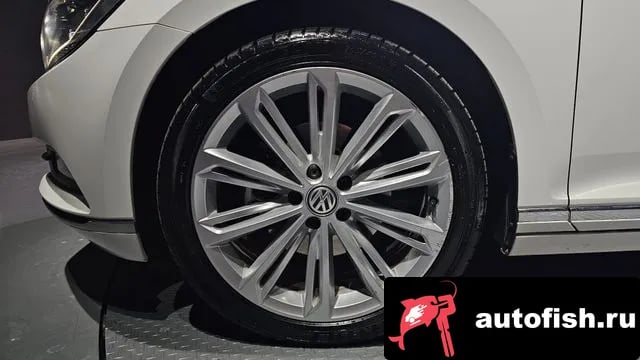 Volkswagen Passat Passat GT (B8) 2018 года - вид 5