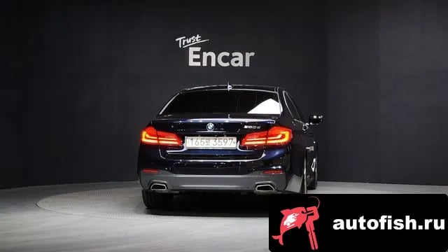 BMW 5-Series 5 Series (G30) 2019 года - вид 4