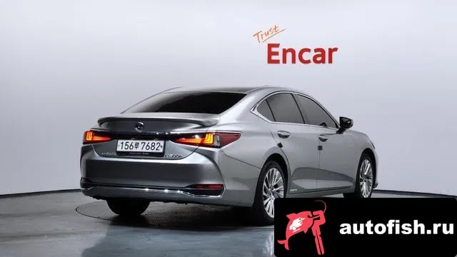 Lexus ES ES300h 7th generation 2020 года - вид 2