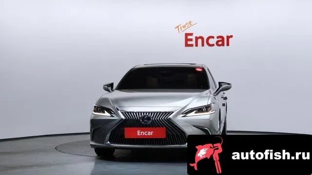 Lexus ES ES300h 7th generation 2020 года - похожие автомобили