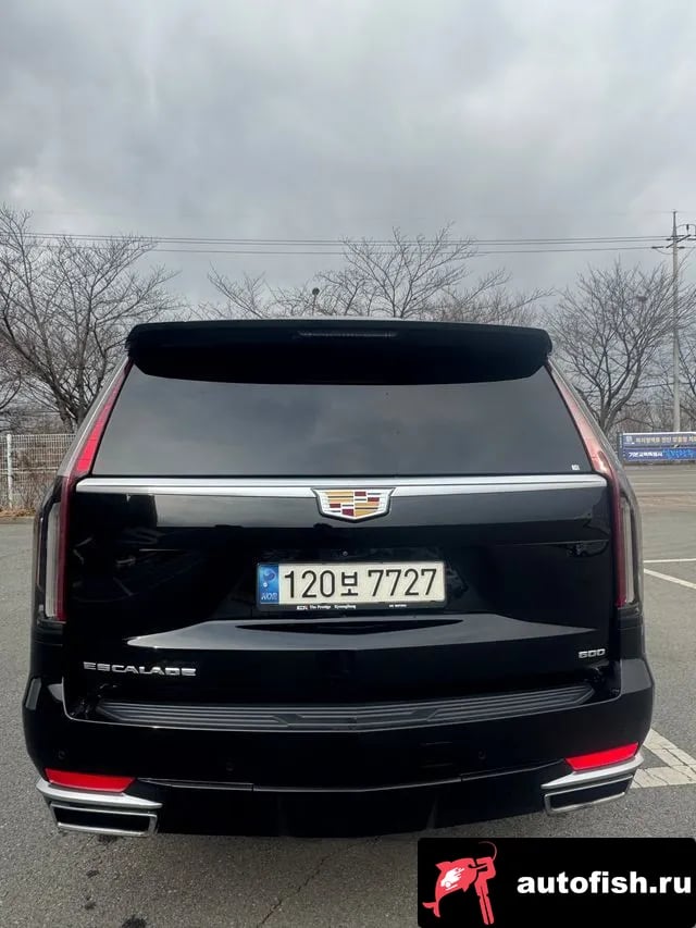 Cadillac Escalade Escalade 5th Generation 2021 года - вид 4