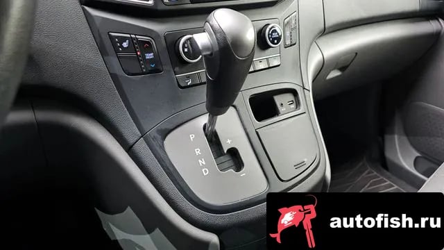 Hyundai Starex The New Grand Starex 2018 года - похожие автомобили