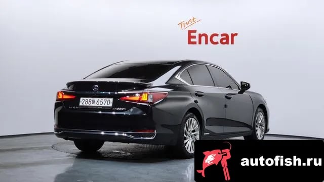 Lexus ES ES300h 7th generation 2021 года - вид 2