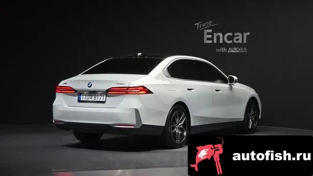 BMW 5-Series 5 Series (G60) 2024 года - вид 2