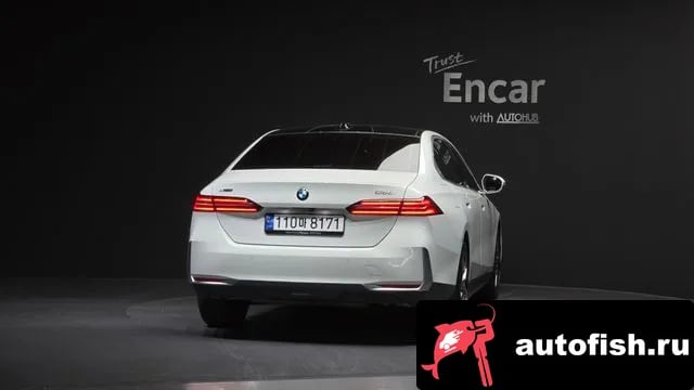 BMW 5-Series 5 Series (G60) 2024 года - вид 4