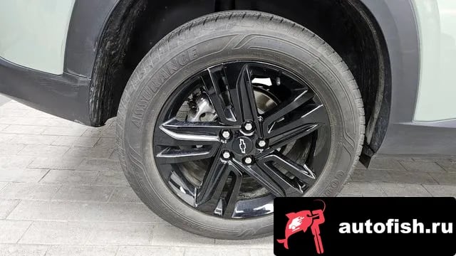 Chevrolet (GM Daewoo) Trax Trax Crossover 2025 года - похожие автомобили