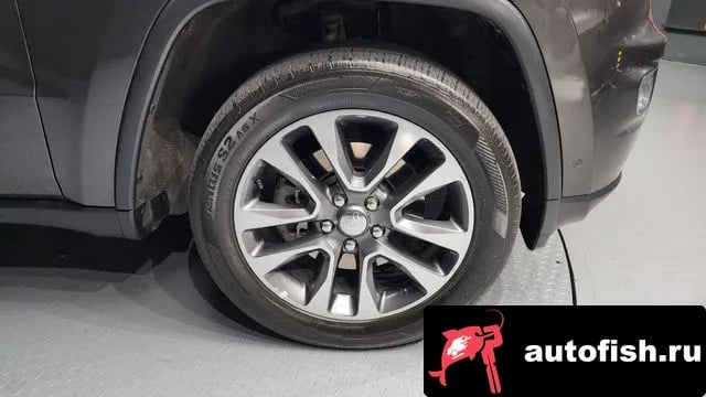 Jeep Cherokee Grand Cherokee 2018 года - вид 5