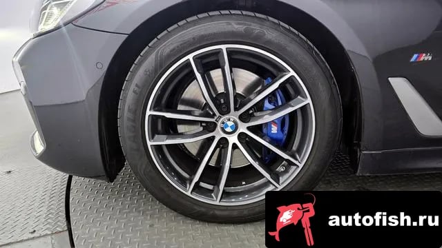 BMW 5-Series 5 Series (G30) 2022 года - вид 5