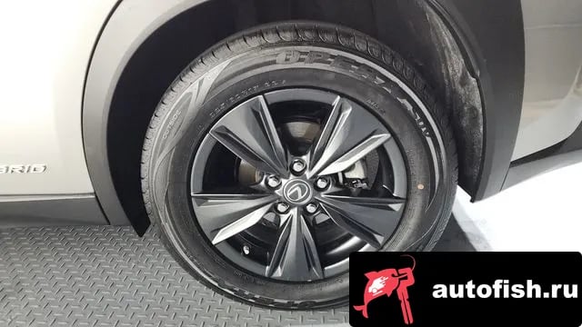 Lexus UX UX250h 2021 года - вид 5