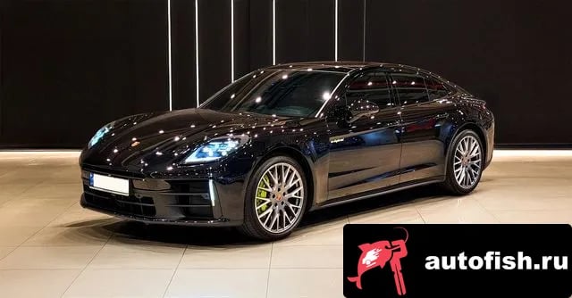 Porsche Panamera Panamera (972) 2025 года - вид 1