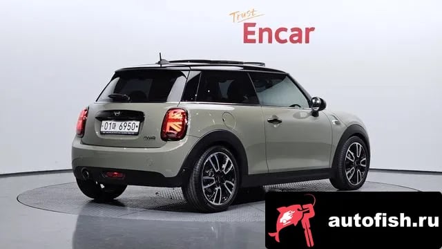 Mini Cooper Cooper 2019 года - похожие автомобили