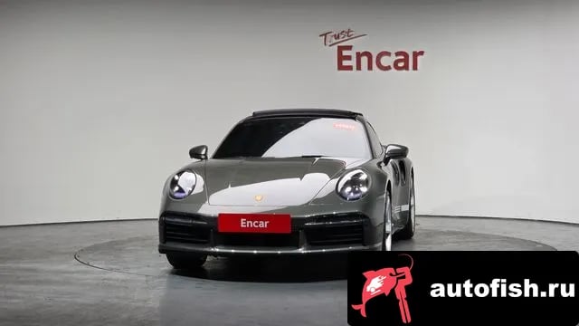 Porsche 911 911 (992) 2025 года - вид 3