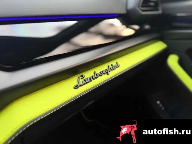 Lamborghini Urus Urus 2026 года - похожие автомобили