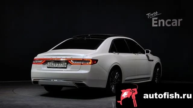 Lincoln Continental Continental 10th Generation 2020 года - вид 2