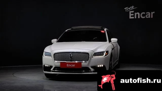 Lincoln Continental Continental 10th Generation 2020 года - вид 3
