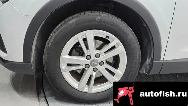 Audi Q3 Q3 (F3) 2020 года - вид 5