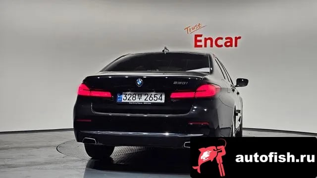 BMW 5-Series 5 Series (G30) 2023 года - вид 4