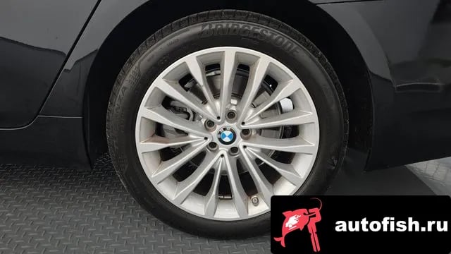 BMW 5-Series 5 Series (G30) 2023 года - вид 5