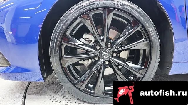 Lexus ES ES300h 7th generation 2024 года - вид 5