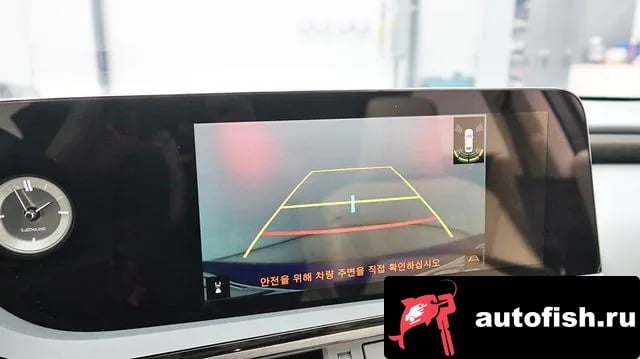 Lexus ES ES300h 7th generation 2024 года - похожие автомобили