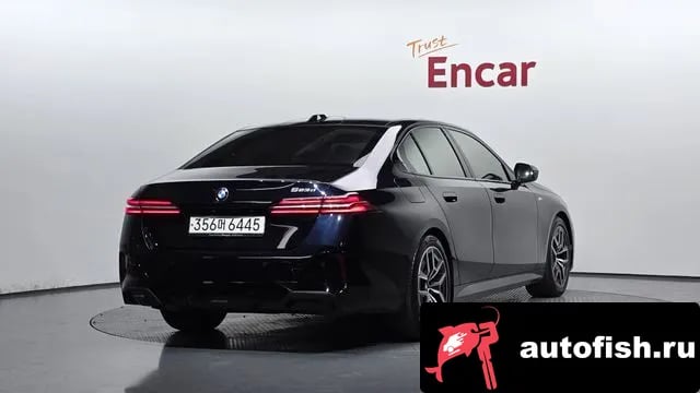 BMW 5-Series 5 Series (G60) 2024 года - вид 2