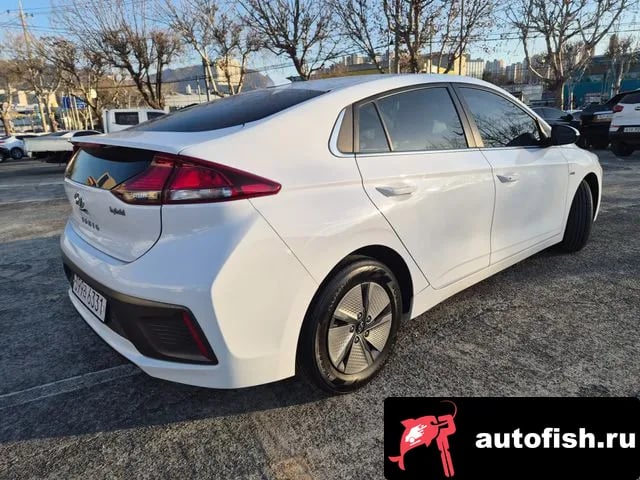 Hyundai Ioniq The New Ionic Hybrid 2019 года - вид 4