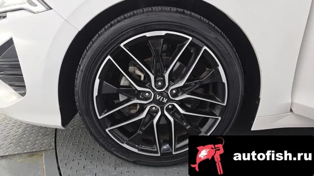 Kia K5 K5 3rd generation 2020 года - вид 5