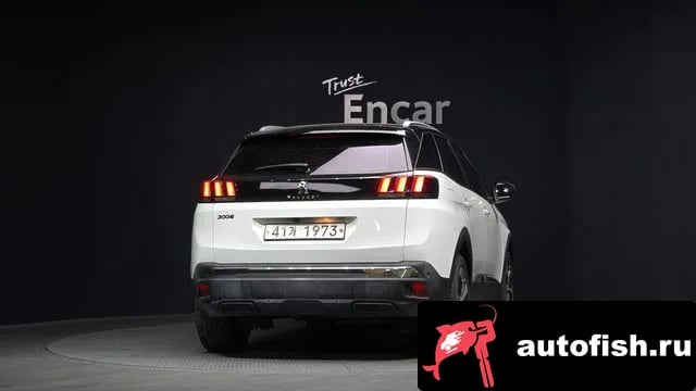 Peugeot 3008 3008 second generation 2018 года - вид 4