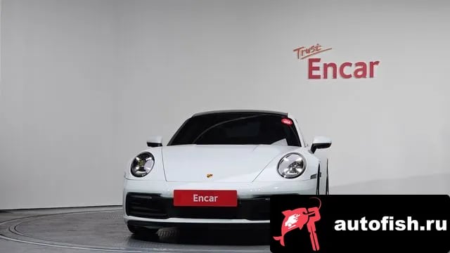 Porsche 911 911 (992) 2020 года - вид 3