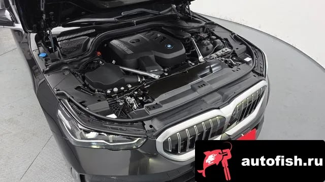 BMW 5-Series 5 Series (G60) 2025 года - вид 6