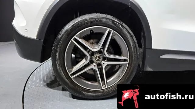 Mercedes-Benz GLA-Class GLA - Class H247 2020 года - вид 5