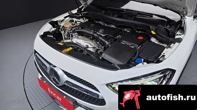 Mercedes-Benz GLA-Class GLA - Class H247 2020 года - вид 6