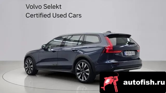 Volvo V60 V60 Cross-country 2nd Generation 2024 года - вид 4