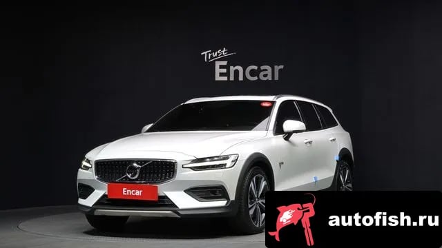 Volvo V60 V60 Cross-country 2nd Generation 2021 года - автомобиль из Южной Кореи